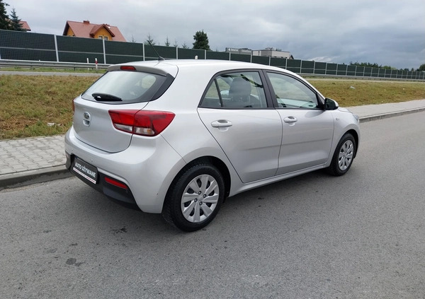 Kia Rio cena 45000 przebieg: 105000, rok produkcji 2018 z Strzelce Krajeńskie małe 781